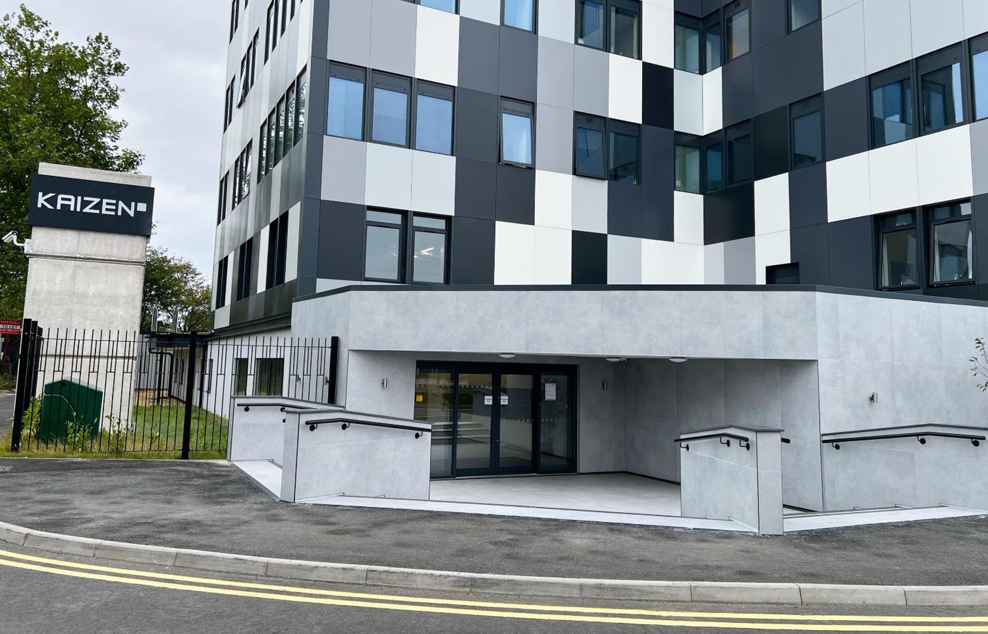 Apartamento The Kaizen West Bromwich Exterior foto